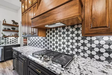 Kitchen - 98 Hargrove Rd, Greenbrier, AR 72058 photo 3 of 4