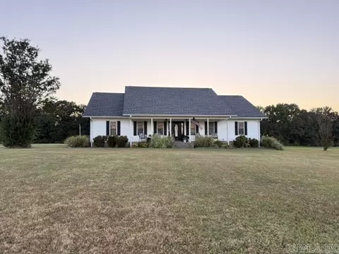 201 River Ridge Rds, Rosie, AR 72571
