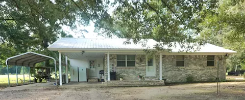 536 Old Railroad Rd, Searcy, AR 72143