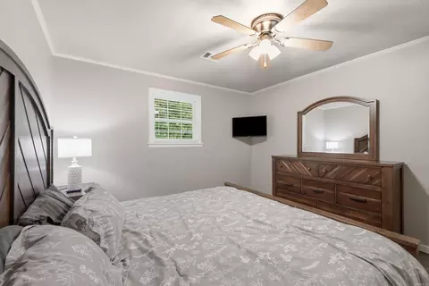 Bedroom - 29 Pine Needle Rd, Higden, AR 72067 photo 6 of 8