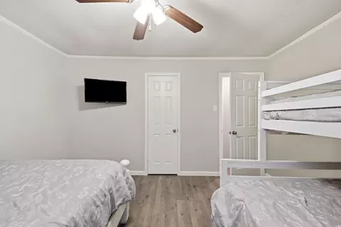 Bedroom - 29 Pine Needle Rd, Higden, AR 72067 photo 4 of 8