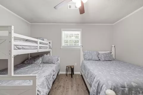 Bedroom - 29 Pine Needle Rd, Higden, AR 72067 photo 3 of 8