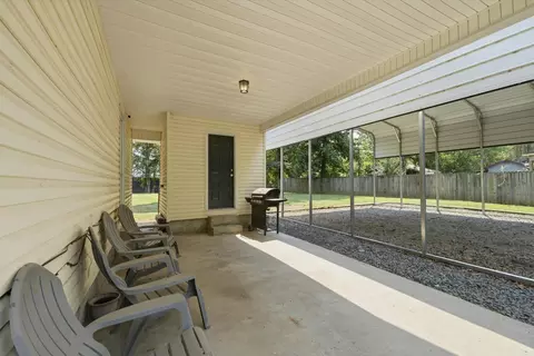 Exterior - 29 Pine Needle Rd, Higden, AR 72067 photo 7 of 11