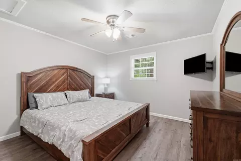 Bedroom - 29 Pine Needle Rd, Higden, AR 72067 photo 5 of 8