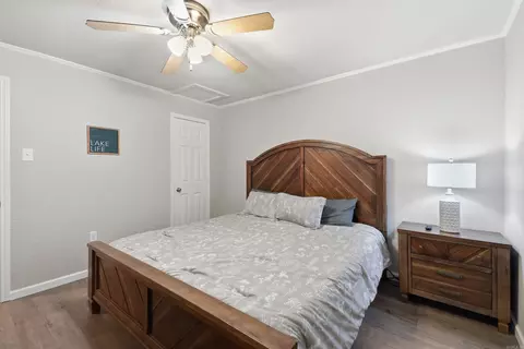 Bedroom - 29 Pine Needle Rd, Higden, AR 72067 photo 7 of 8