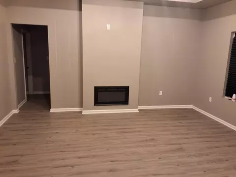 Living - 4113 Mayberry St, Pine Bluff, AR 71603 photo 2 of 2