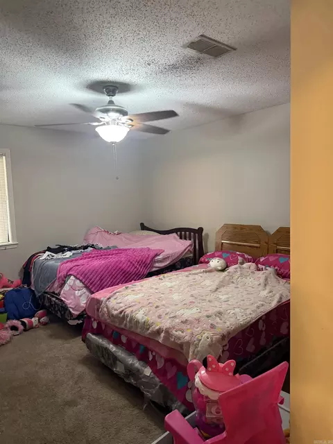 Bedroom - 6504 S Mulberry St, Pine Bluff, AR 71603 photo 4 of 4