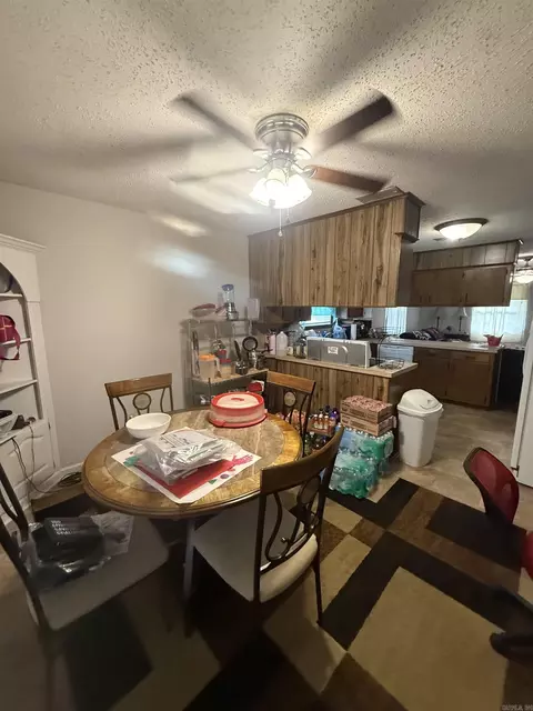 Dining - 6504 S Mulberry St, Pine Bluff, AR 71603 photo 3 of 3