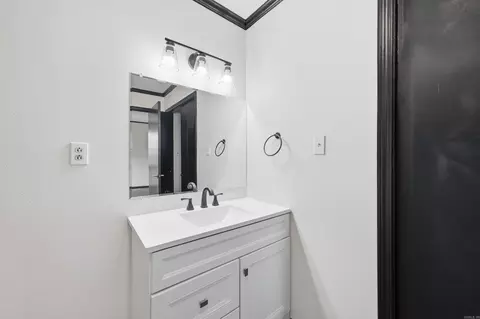 Bath - 906 2nd St, Pangburn, AR 72121 photo 2 of 4