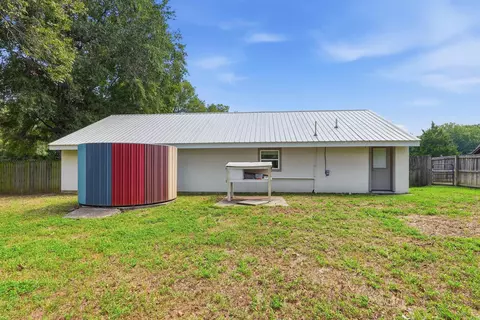 Exterior - 39 N Coran Dr, Conway, AR 72032 photo 5 of 10