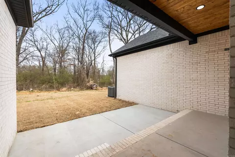 Exterior - 16 Avondale Rd, Cabot, AR 72023 photo 8 of 10