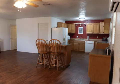 Kitchen - 13402 E Hwy 16, Shirley, AR 72153 photo 2 of 4