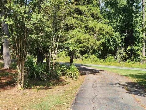 Exterior - 9410 Jimbert Dr, Pine Bluff, AR 71603 photo 12 of 13