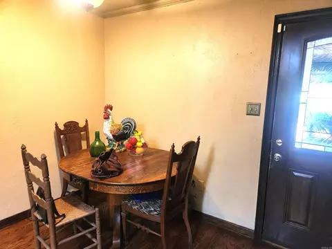 Dining - 9410 Jimbert Dr, Pine Bluff, AR 71603 photo 3 of 3