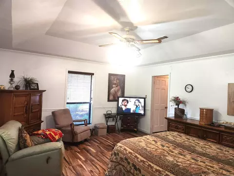 Bedroom - 9410 Jimbert Dr, Pine Bluff, AR 71603 photo 4 of 6