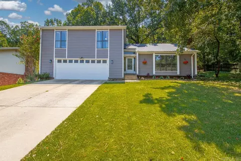 13601 Abinger Dr, Little Rock, AR 72212