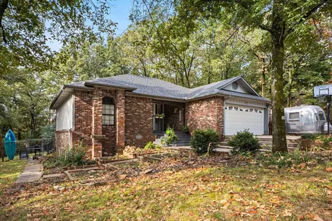 Exterior - 117 N Summit Dr, Cabot, AR 72023 photo 3 of 10