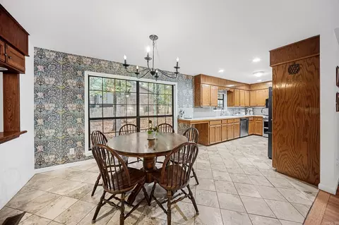 Dining - 117 N Summit Dr, Cabot, AR 72023 photo 1 of 2