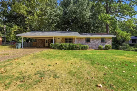 5018 Ackerman Dr, Little Rock, AR 72209