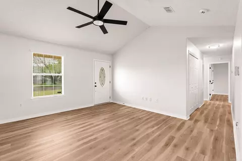 Living - 18 War Eagle Dr, Cabot, AR 72023 photo 1 of 3