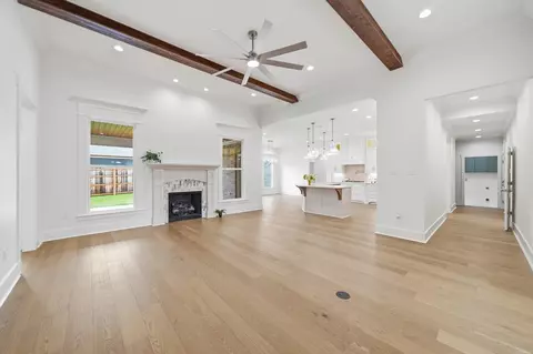 Living - 1645 Nantucket, Conway, AR 72034 photo 2 of 3