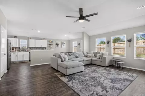 Other - 2136 Dandelion Dr, Benton, AR 72019 photo 3 of 8