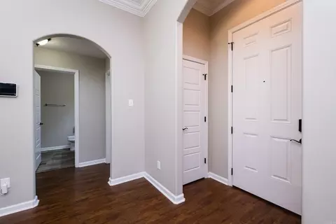 Entry Way - 5009 Clover Brook Dr, Bryant, AR 72022 photo 2 of 6