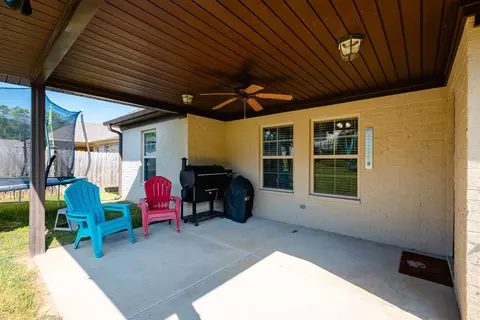 Exterior - 5009 Clover Brook Dr, Bryant, AR 72022 photo 7 of 8