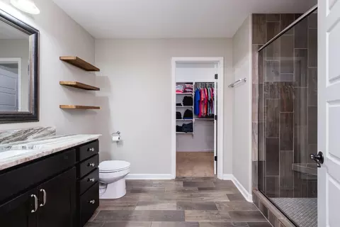 Bath - 5009 Clover Brook Dr, Bryant, AR 72022 photo 1 of 5