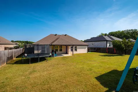 Exterior - 5009 Clover Brook Dr, Bryant, AR 72022 photo 3 of 8