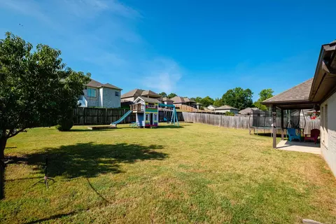 Exterior - 5009 Clover Brook Dr, Bryant, AR 72022 photo 5 of 8