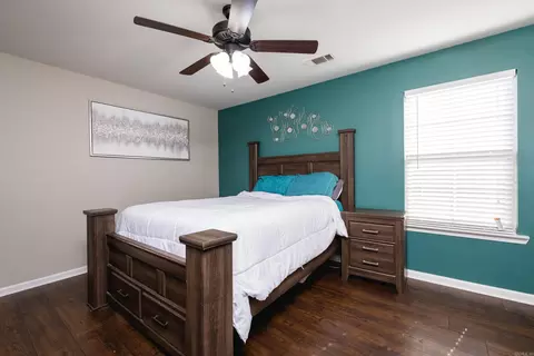 Bedroom - 5009 Clover Brook Dr, Bryant, AR 72022 photo 2 of 7
