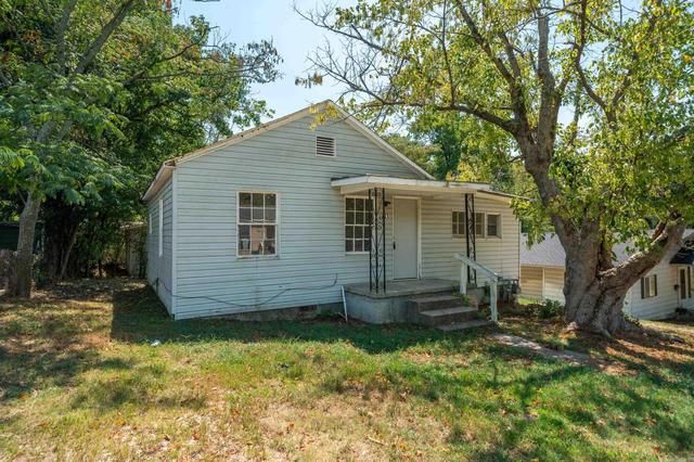 221 223 Wood St, Hot Springs, AR 71913