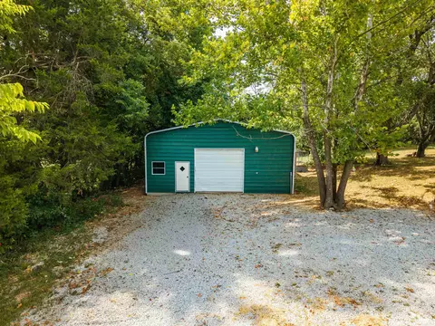 Exterior - 4252 Bellfonte Rd, Harrison, AR 72601 photo 5 of 16