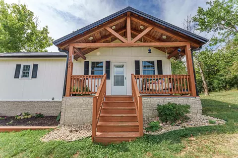 Exterior - 4252 Bellfonte Rd, Harrison, AR 72601 photo 2 of 16
