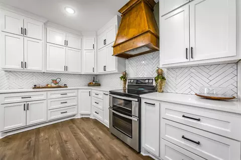 Kitchen - 149 Sawyer Rd, Quitman, AR 72131 photo 5 of 6