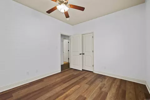 Bedroom - 305 Prospect Park Loop, Bryant, AR 72022 photo 2 of 4