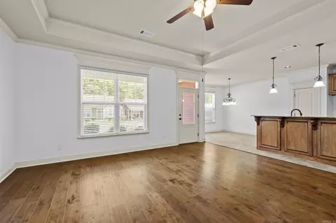 Living - 305 Prospect Park Loop, Bryant, AR 72022 photo 3 of 5