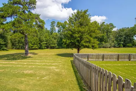 Exterior - 4040 Vineyard Way, Alexander, AR 72002 photo 10 of 12