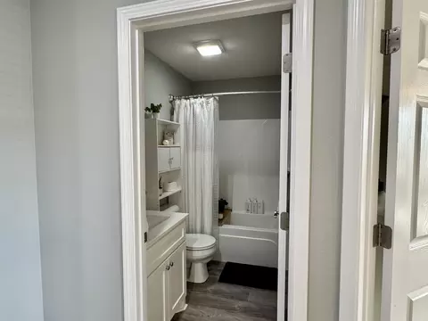 Bath - 134 Greg Sneed Dr, Quitman, AR 72131 photo 1 of 4