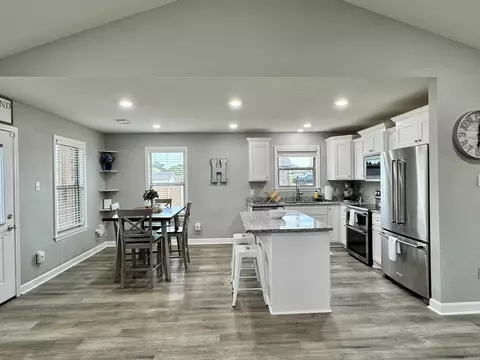 Kitchen - 134 Greg Sneed Dr, Quitman, AR 72131 photo 1 of 3