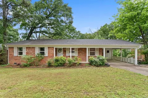 618 Hall Dr, Little Rock, AR 72205
