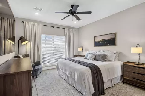 Bedroom - 1225 Crosspoint, Conway, AR 72034 photo 1 of 5