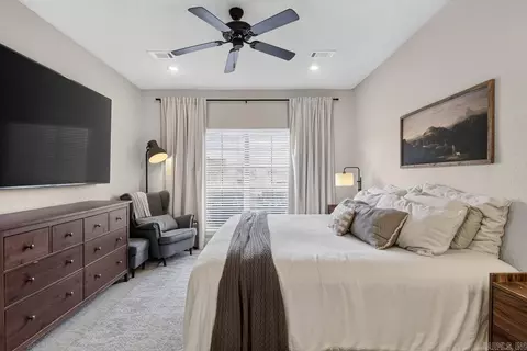 Bedroom - 1225 Crosspoint, Conway, AR 72034 photo 2 of 5