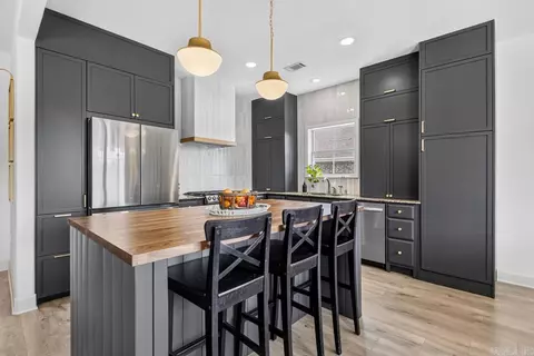 Kitchen - 1225 Crosspoint, Conway, AR 72034 photo 1 of 6