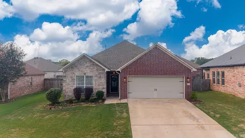 Exterior - 1225 Crosspoint, Conway, AR 72034 photo 5 of 7