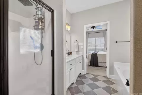 Bath - 1225 Crosspoint, Conway, AR 72034 photo 1 of 2
