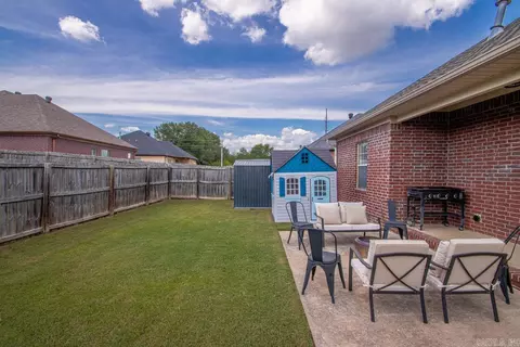 Exterior - 1225 Crosspoint, Conway, AR 72034 photo 4 of 7