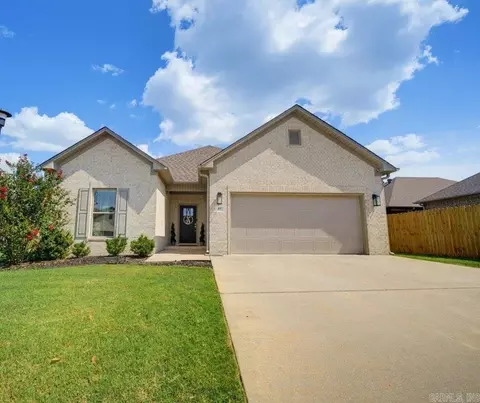 27 Joel Ln, Maumelle, AR 72113