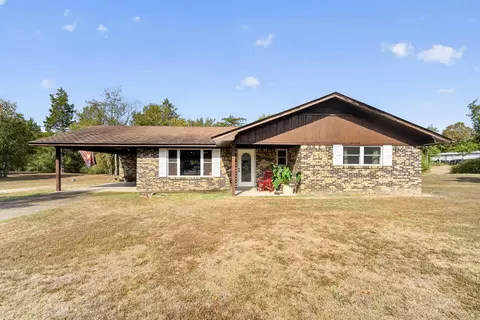 Exterior - 227 Central Ave, Norman, AR 71960 photo 2 of 8